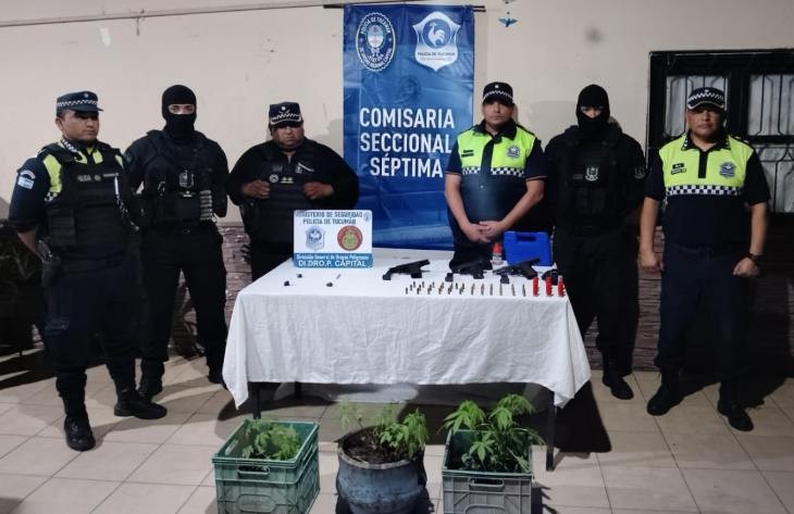 Incautaron armas, municiones y marihuana en un allanamiento en Capital 