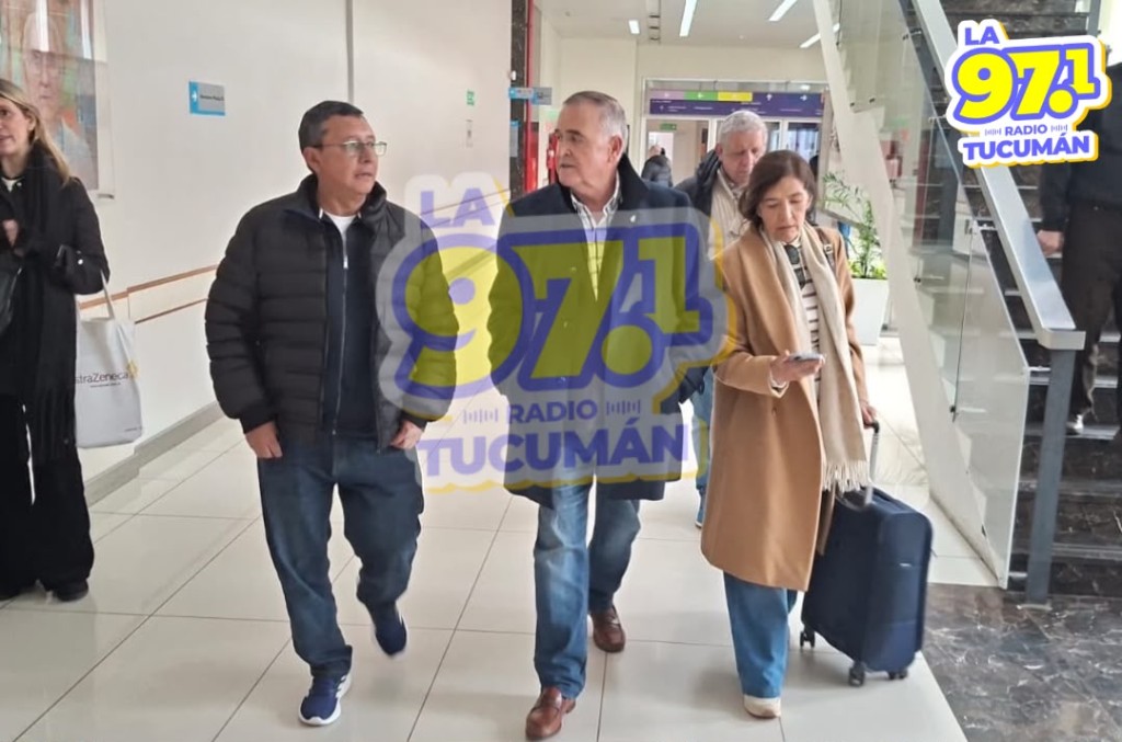 El gobernador Osvaldo Jaldo recibi&oacute; el alta m&eacute;dica