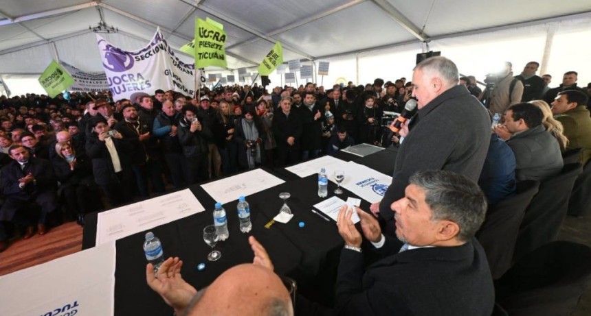 Jaldo dio inicio a una obra hist&oacute;rica que garantizar&aacute; agua potable para m&aacute;s de 245.000 habitantes
