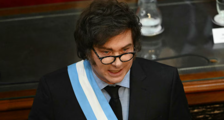La desaprobaci&oacute;n de Milei trepa al 58% y la corrupci&oacute;n es lo que m&aacute;s critica la gente