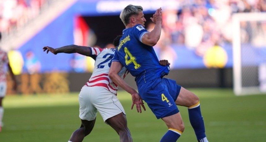 La UEFA apunt&oacute; contra FIFA por anular la sanci&oacute;n a Balogun en pleno Mundial