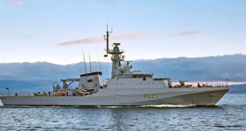 Detectan un buque de guerra brit&aacute;nico en aguas argentinas sin aviso previo y reaviv&oacute; la tensi&oacute;n por Malvinas