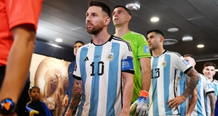 El &aacute;rbitro Ismail Elfath dirigir&aacute; el partido frente a Inglaterra: el antecedente con la Selecci&oacute;n Argentina en el Mundial de Qatar 2022