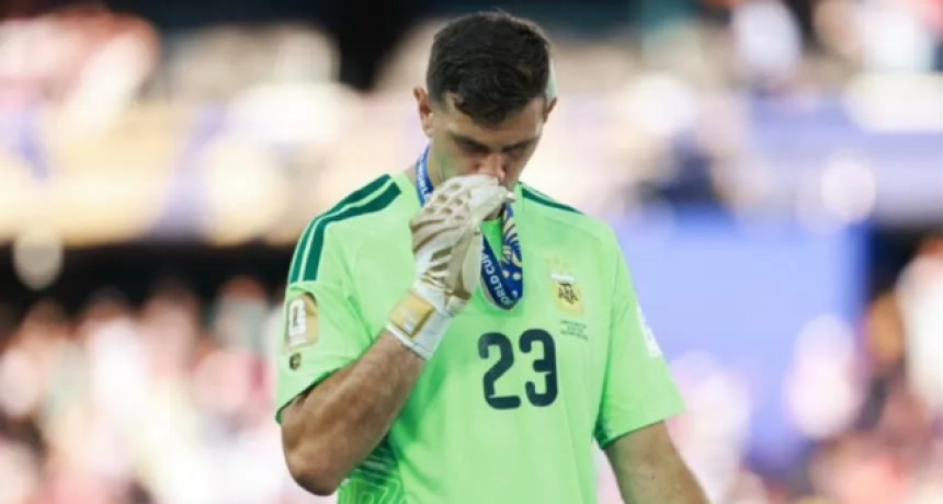 Dibu Mart&iacute;nez  y su futuro en la Selecci&oacute;n Argentina: 