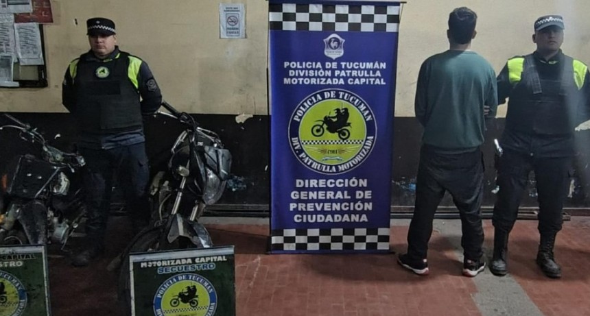 La polic&iacute;a recuper&oacute; la moto que le robaron a un menor y atraparon a uno de los acusados