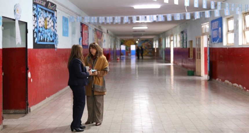 M&aacute;s de 60 escuelas fueron reacondicionadas para el regreso a clases tras el receso invernal