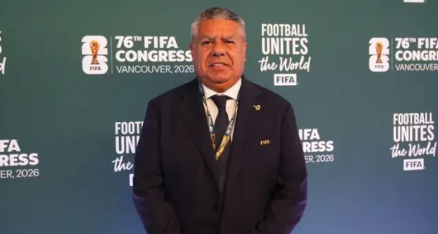 AFA desmiente que Estados Unidos haya incautado celulares a Chiqui Tapia
