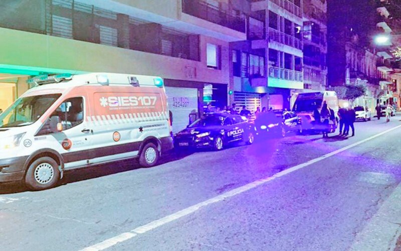  Madre e hija fueron muertas a pu&ntilde;aladas en Rosario