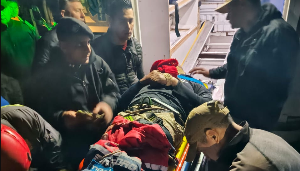 Rescatan a una persona en el Puente del Indio en San Pedro de Colalao