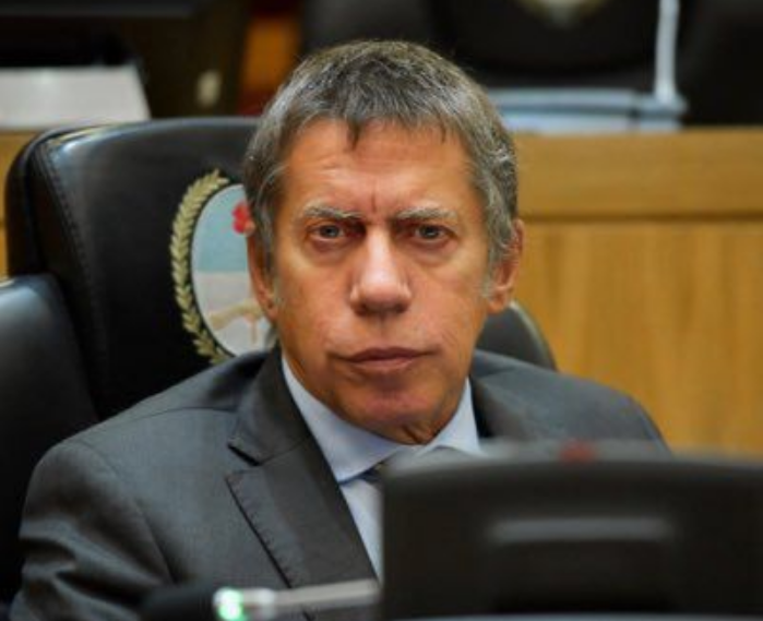 Bussi: "A nosotros no nos gusta que el sector pasivo sufra tamaño destrato"
