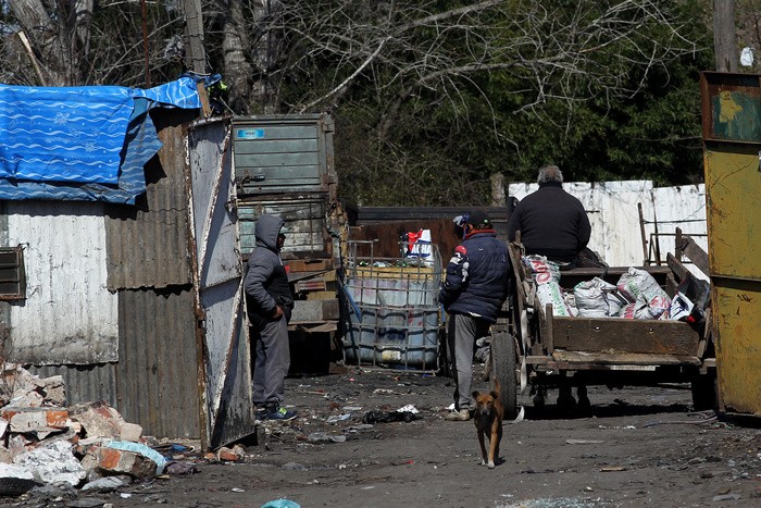 Para no estar por debajo de la línea de pobreza una familia tipo necesita ganar $1.149.353