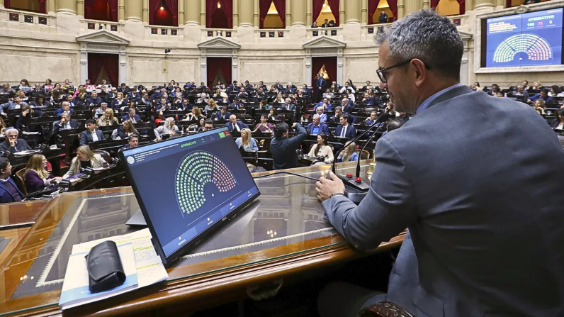 Se convirtió en ley los cambios en la distribución de los ATN por coparticipación