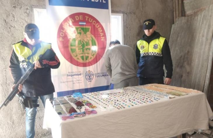 La Florida: Cierran un “kiosco” de venta de drogas y decomisan más de 250 dosis de cocaína