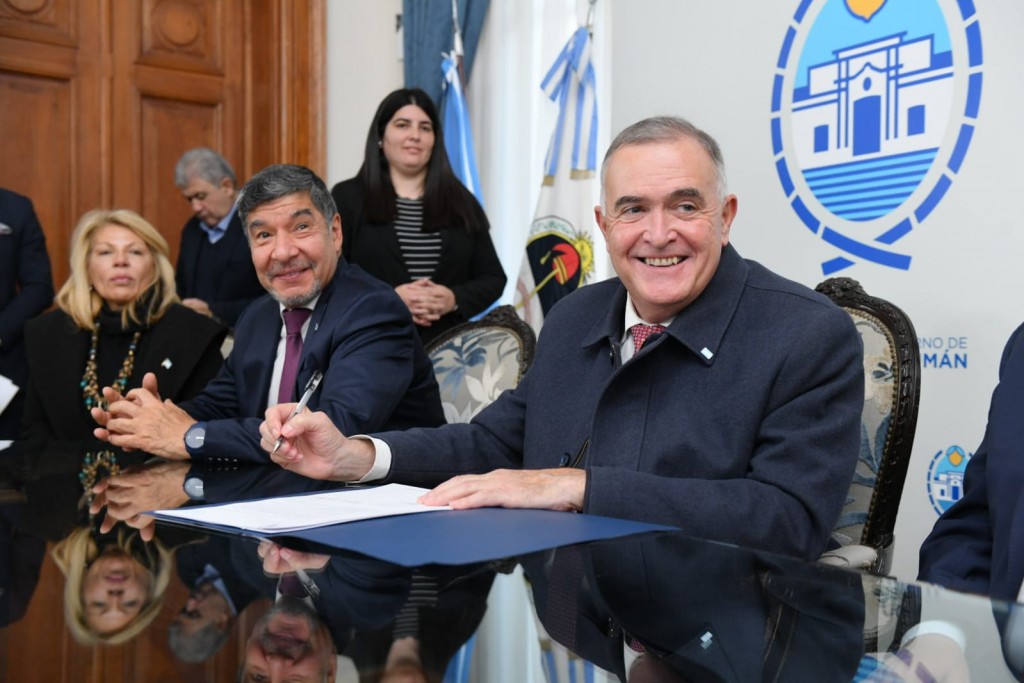 La Provincia incorporó docentes municipales al escalafón provincial