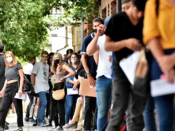 Un tercio de las empresas prevé reducir puestos de trabajo en lo que resta del año