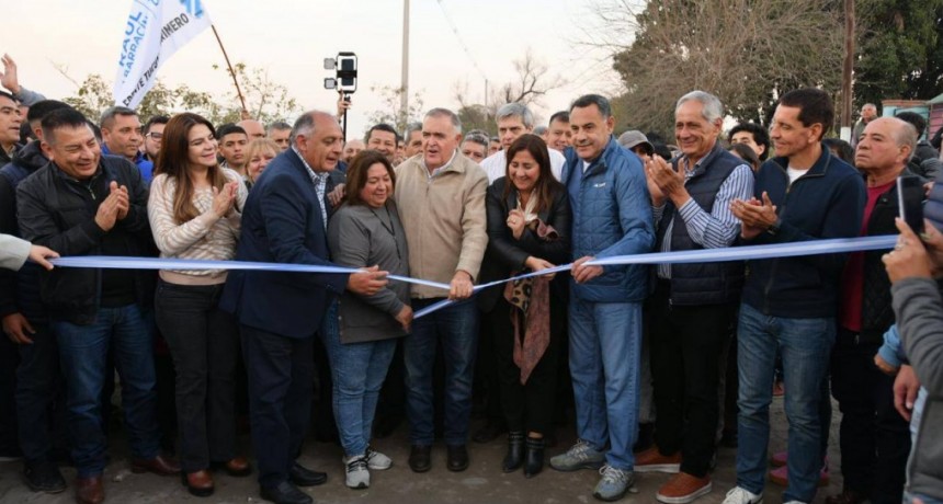 Jaldo inauguró obras y anunció pavimentación en Alto Verde y Los Guchea