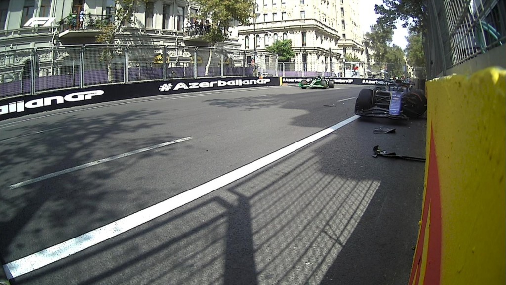 Franco Colapinto tuvo un accidente en la primera práctica libre del Gran Premio de Azerbaiyán