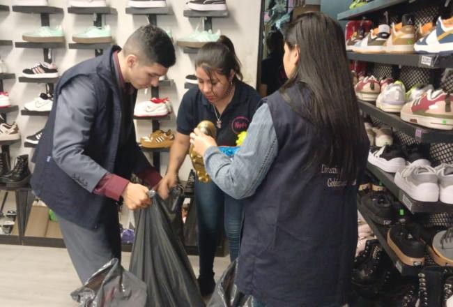 Comercio Interior secuestra productos por presunta infracción a la Ley de Lealtad Comercial