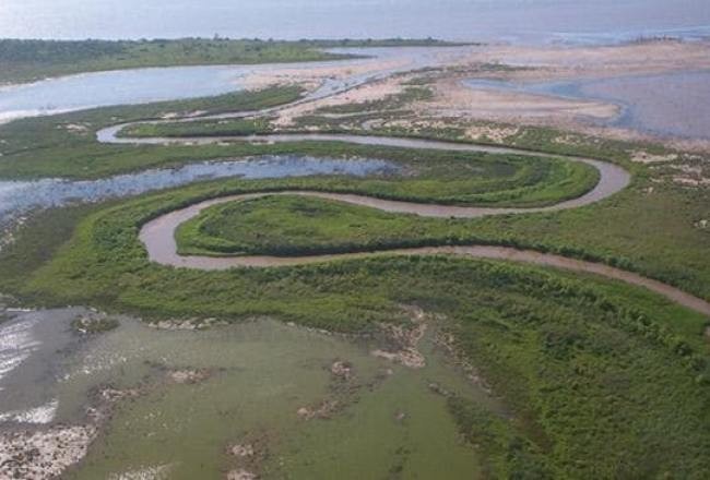 Multan con $17 millones a ingenio por contaminar aguas del Río Salí