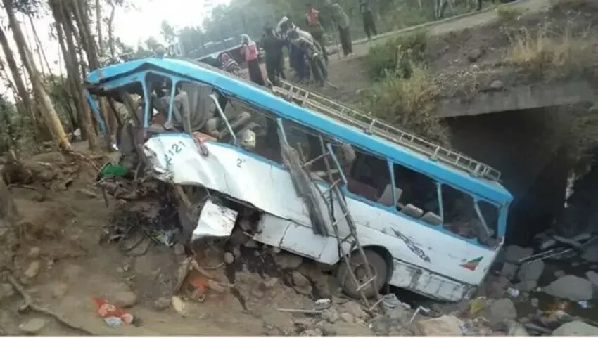  Etiopia: un autobús volcó, provocó la muerte de 28 personas y varios heridos 