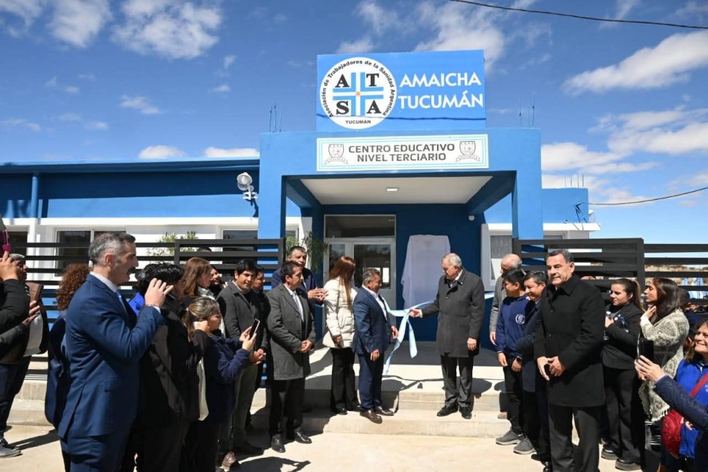 Amaicha del Valle: con la presencia del Gobernador Jaldo quedó inaugurada la Escuela de Enfermería de ATSA  