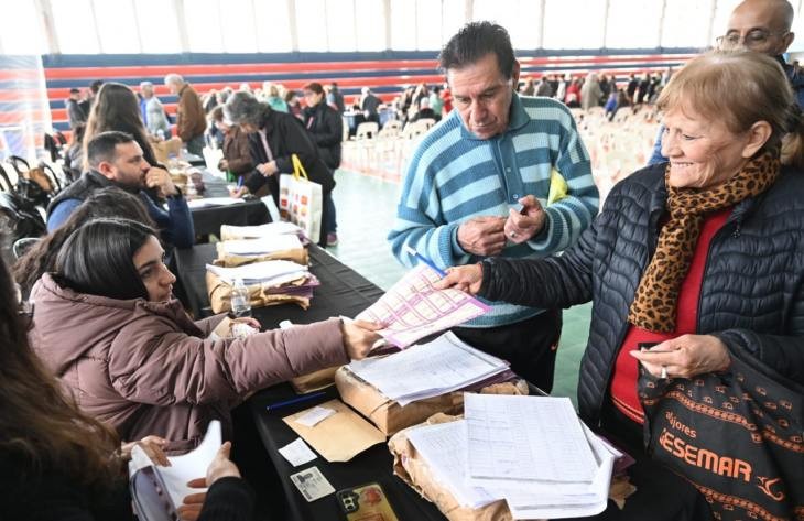 Extienden hasta hoy lunes la entrega del Boleto Gratuito para Jubilados