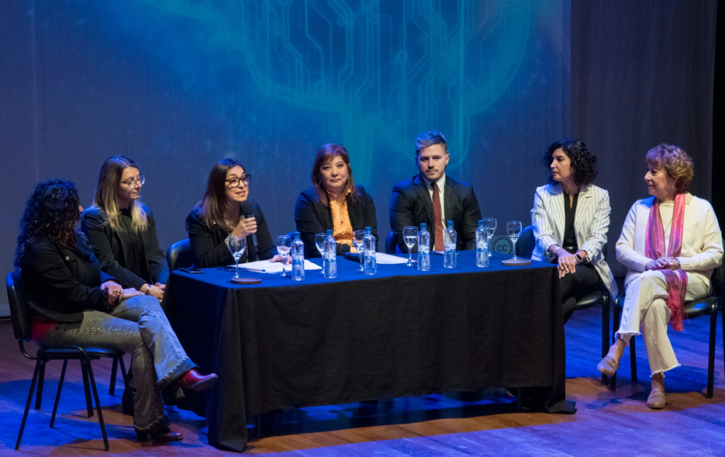 La municipalidad con varias propuestas celebran el Mes de la Educación