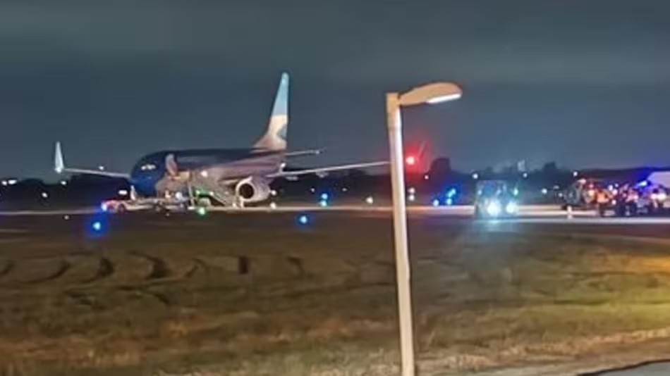 Arribaron 10 argentinos deportados a el aeropuerto de Ezeiza desde Estados Unidos 