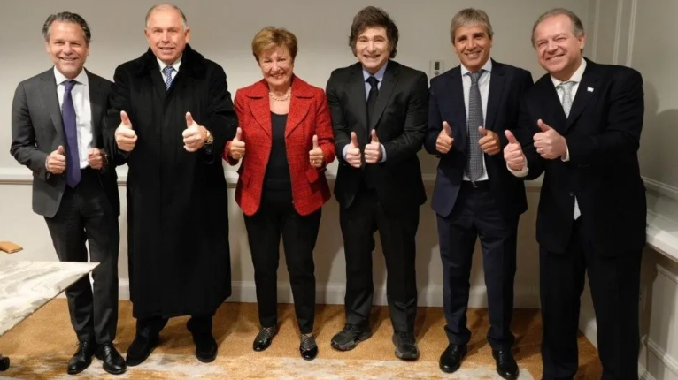 Milei y Caputo se reunirán con la directora del FMI: dólar y préstamo de EE.UU.
