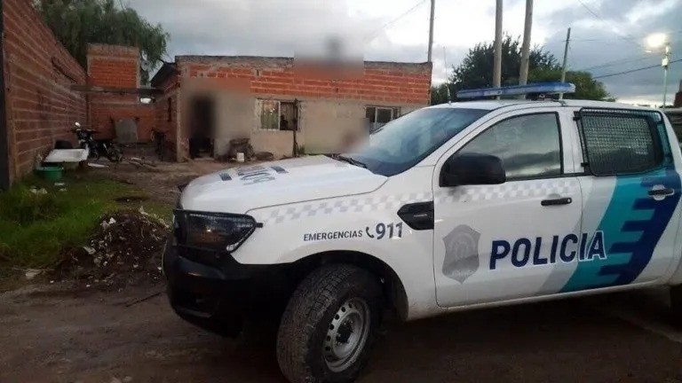 Un hombre mató al ex novio de su pareja 
