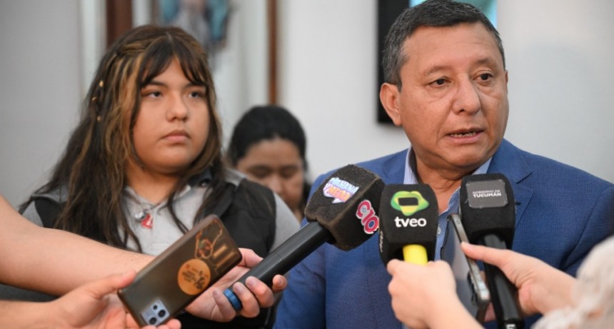 Darío Monteros recibió a Paulina Quispe y apoyará la publicación de su libro