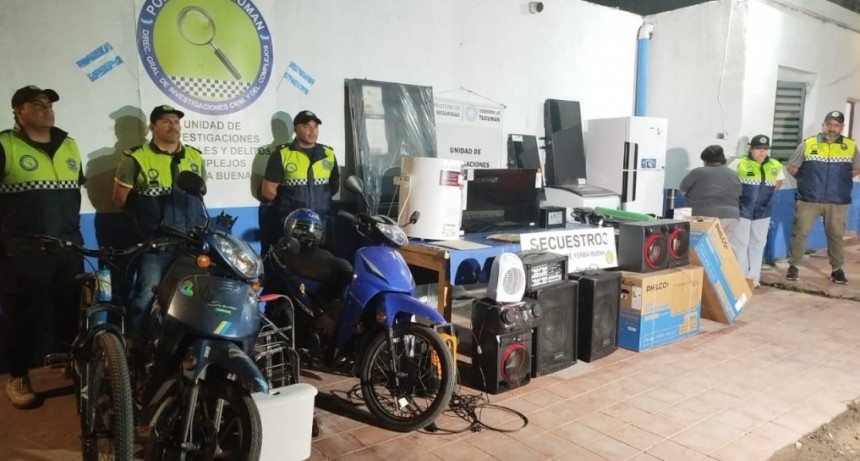 Allanan el domicilio de una empleada doméstica y recuperan 11.000 dólares, electrodomésticos y vehículos