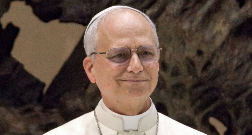 El Papa no realizará ningún cambio sobre los fieles LGTBIQ+ y mujeres diaconisas