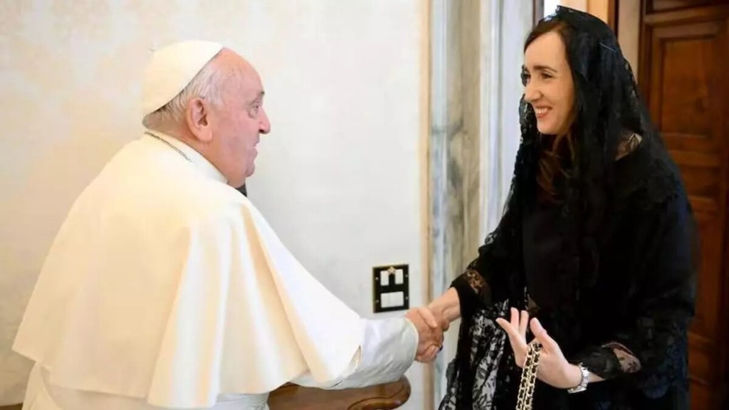 La vicepresidenta Victoria Villarruel visitó al Papa Francisco