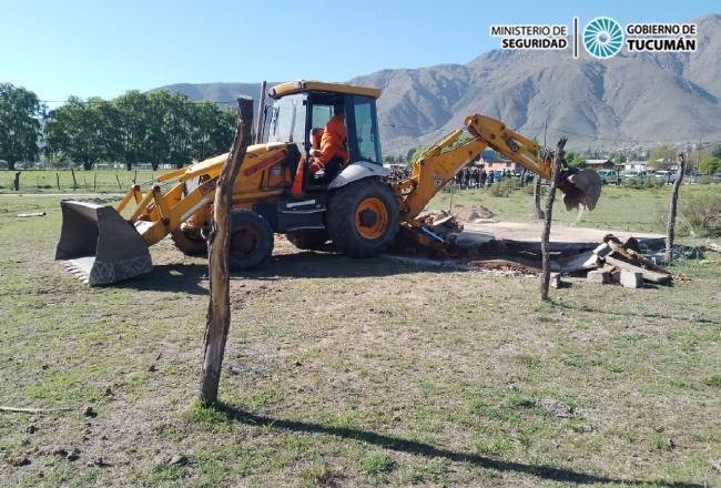 En El Mollar continúan los desalojos por usurpaciones 