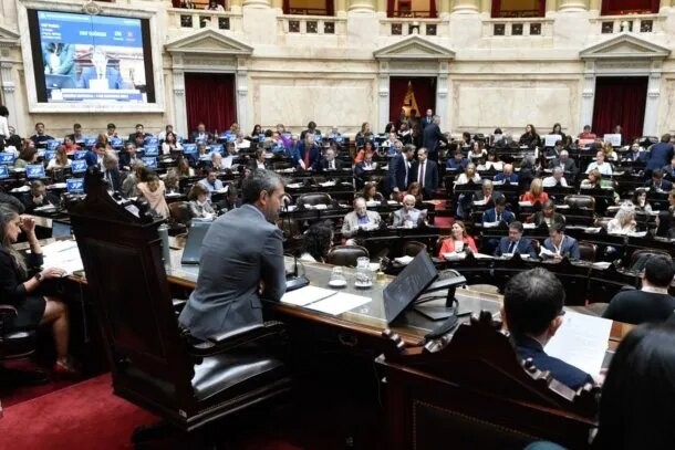 Diputados debatirá la privatización de Aerolíneas Argentinas 