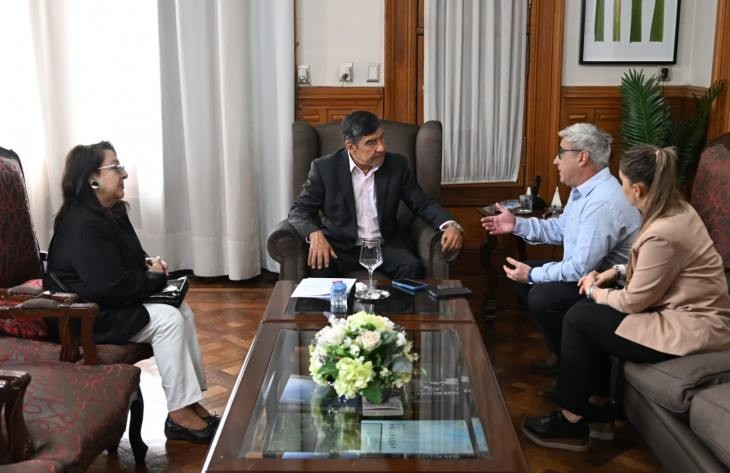 Acevedo recibió a autoridades de CITED