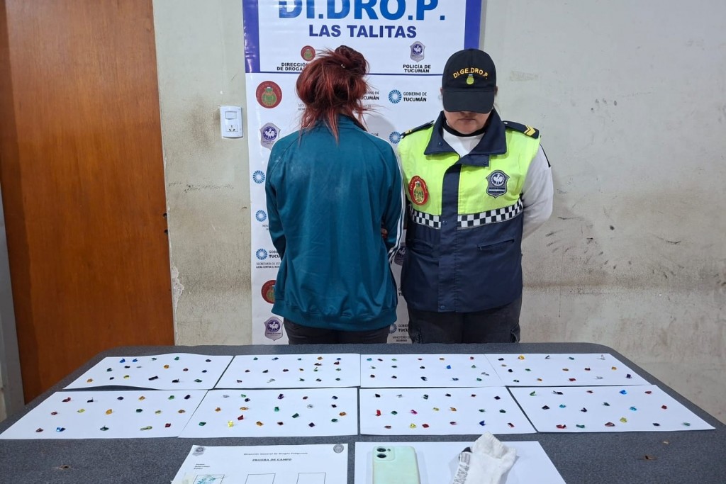 Aprehenden a una mujer que tenía 144 dosis de cocaína en Tafí Viejo