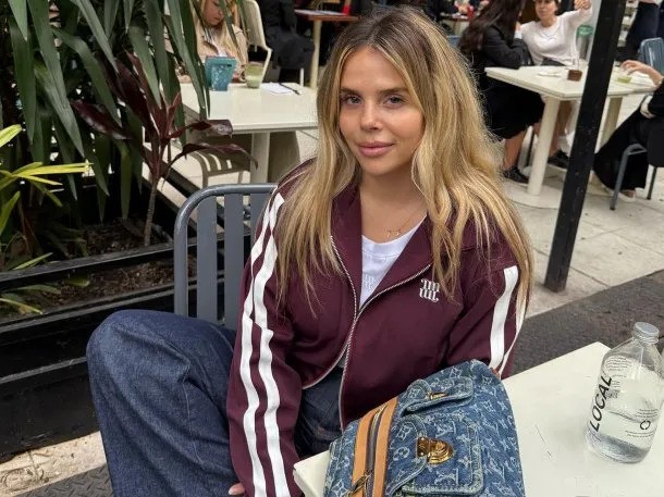 Influencer denunció ataque antisemita: un hombre intentó golpearla a ella y a su bebé