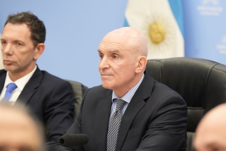 Espert presentó su renuncia a la Comisión de Presupuesto y Hacienda