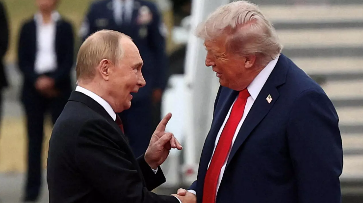Mientras Trump acuerda encuentro con Putin en Hungría; Rusia lanza ataque masivo a red energética ucraniana