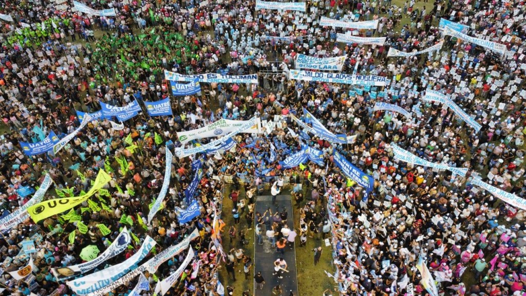 Jaldo encabezó el acto por el Día de la Lealtad Peronista ante más de 45 mil personas