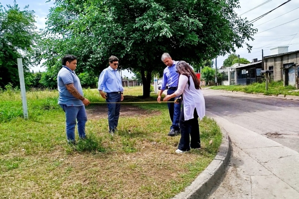 Agüero Gamboa recorrió barrios de la Capital y dialogó con vecinos