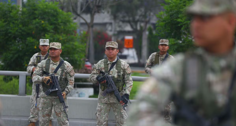 El Presidente Interino de Perú declaró el estado de emergencia en Lima y Callao