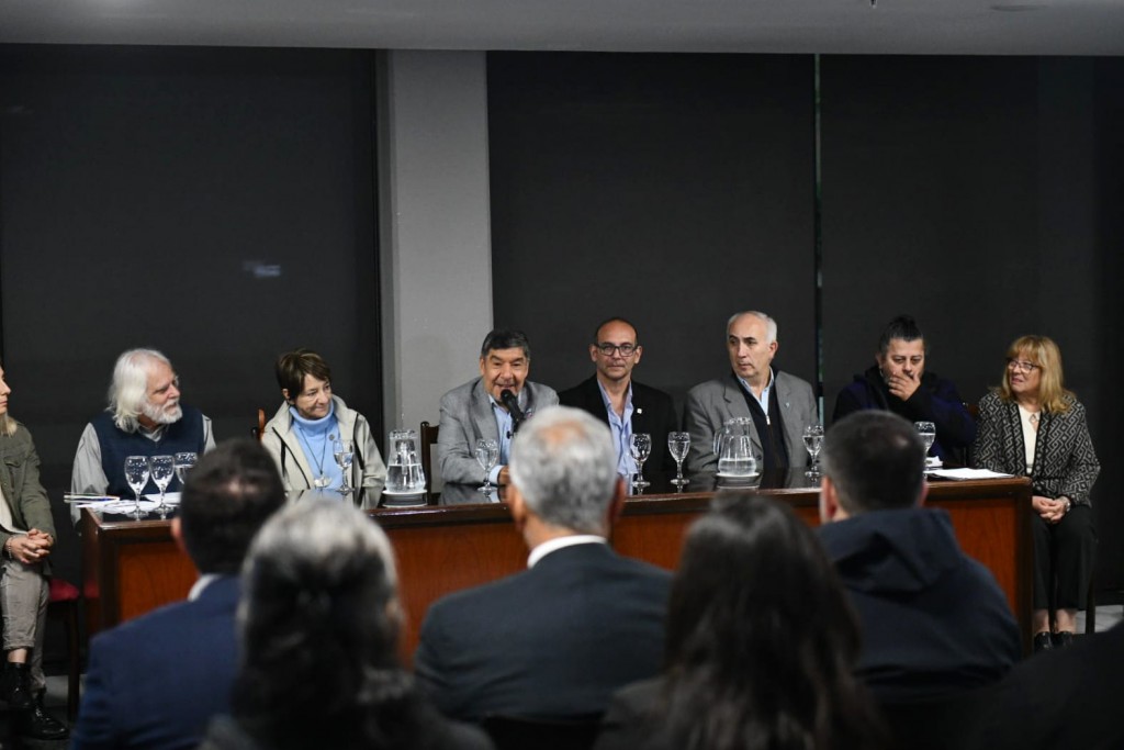 El vicegobernador Acevedo abrió las II Jornadas de Arqueología