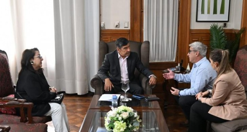 Acevedo recibió a autoridades de CITED