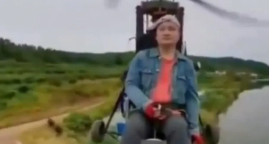 Un infkuencer filmó su muerte al caer de un helicóptero ultraliviano