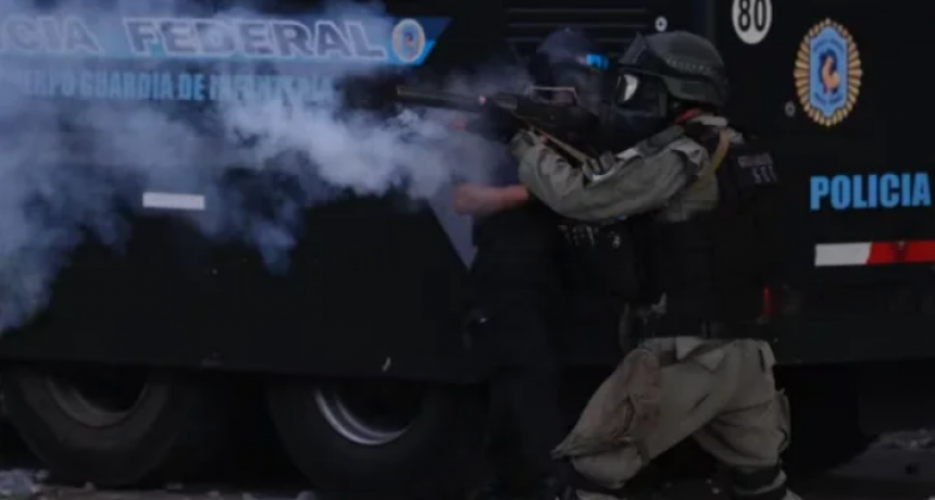 El gendarme que le disparó al fotógrafo Pablo Grillo fue procesado por la Justicia