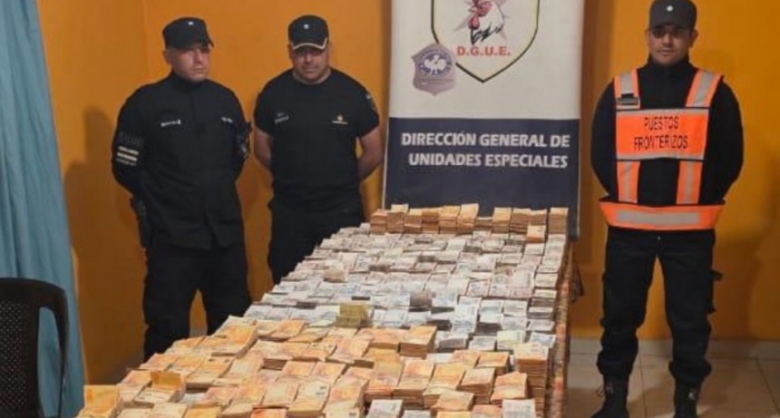Operativo Lapacho: incautaron 500 millones de pesos que intentaban pasar por la frontera