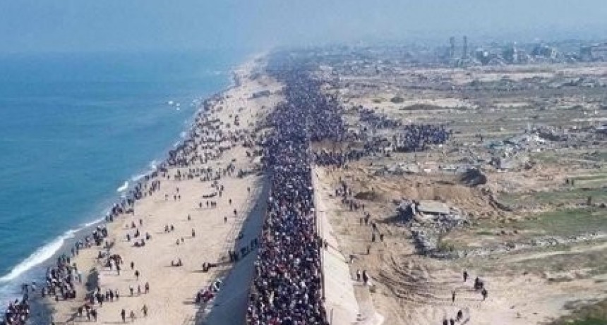 Tras el cese al fuego los palestinos regresan a Gaza 